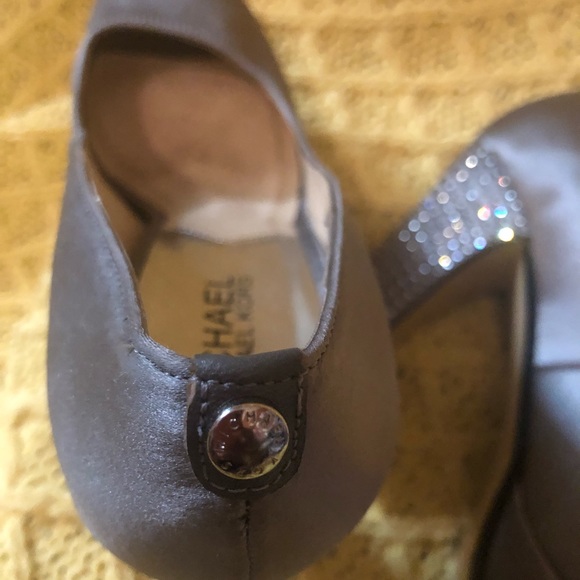 Satin & Rhinestone Ready - Picture 10 of 11